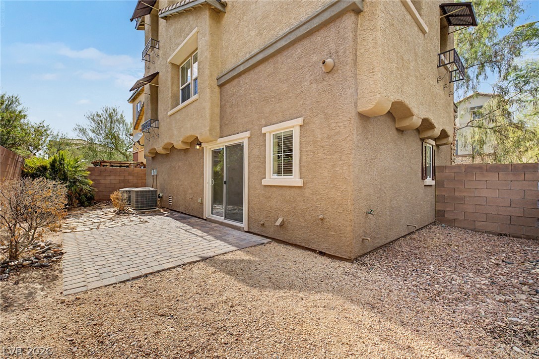 10446 Wildflower Gully Street Las Vegas NV 89178
