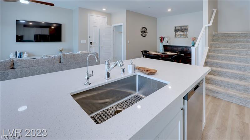 226 Callen Falls Avenue 1314 Henderson NV 89011