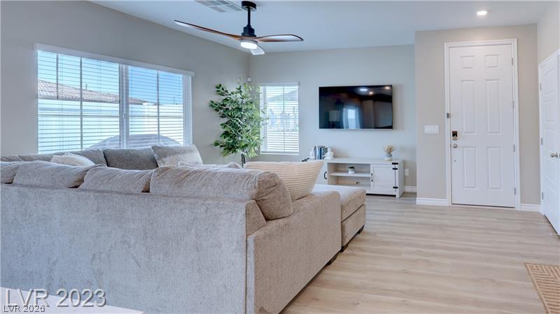 226 Callen Falls Avenue 1314 Henderson NV 89011
