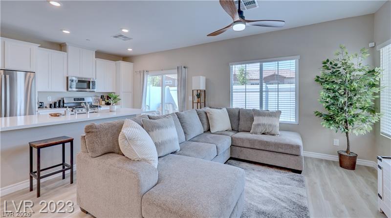 226 Callen Falls Avenue 1314 Henderson NV 89011