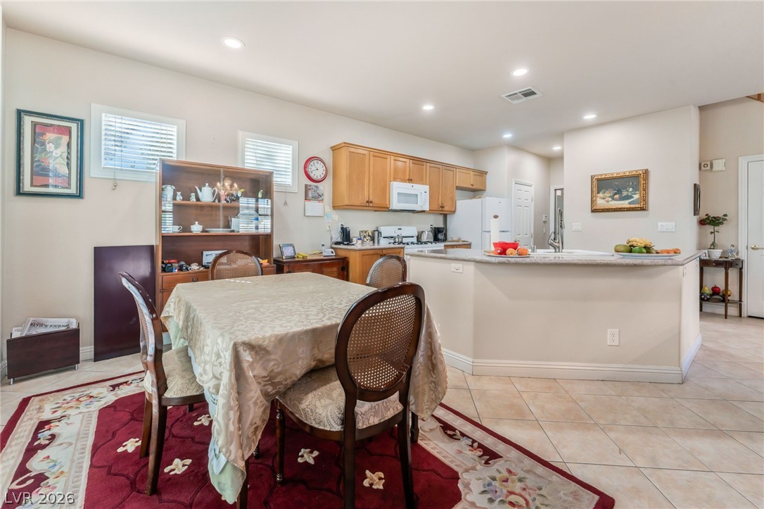 8155 Retriever Avenue Las Vegas NV 89147