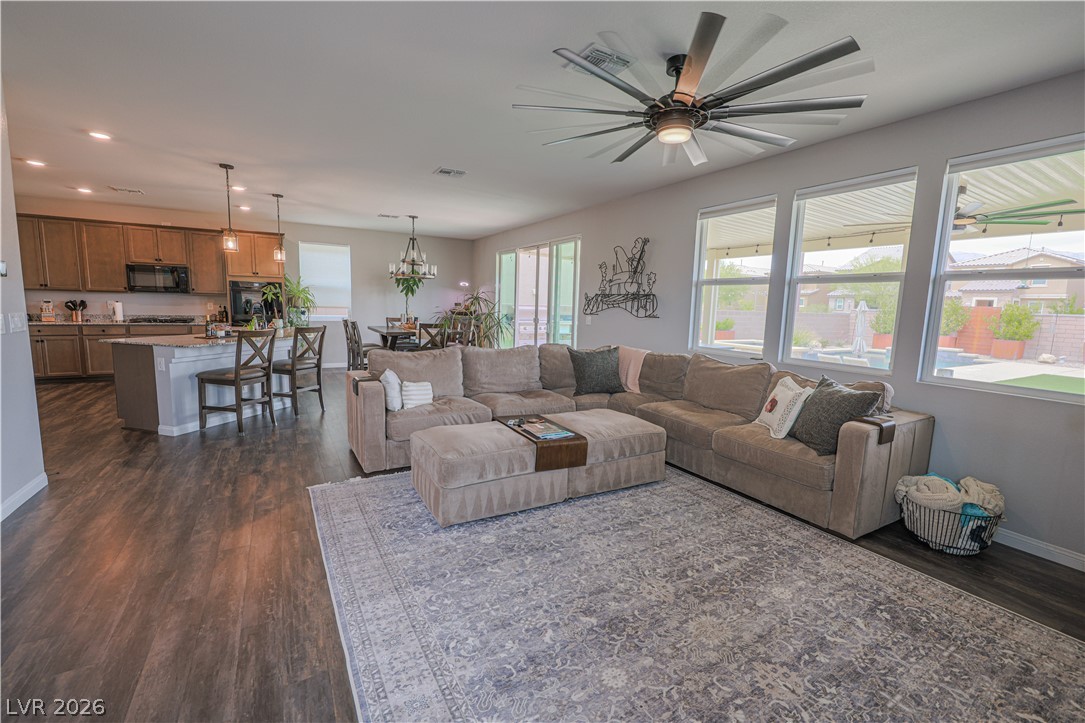 1018 Brilliant Meadow Avenue North Las Vegas NV 89086
