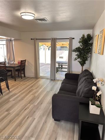 Las Vegas NV 89103