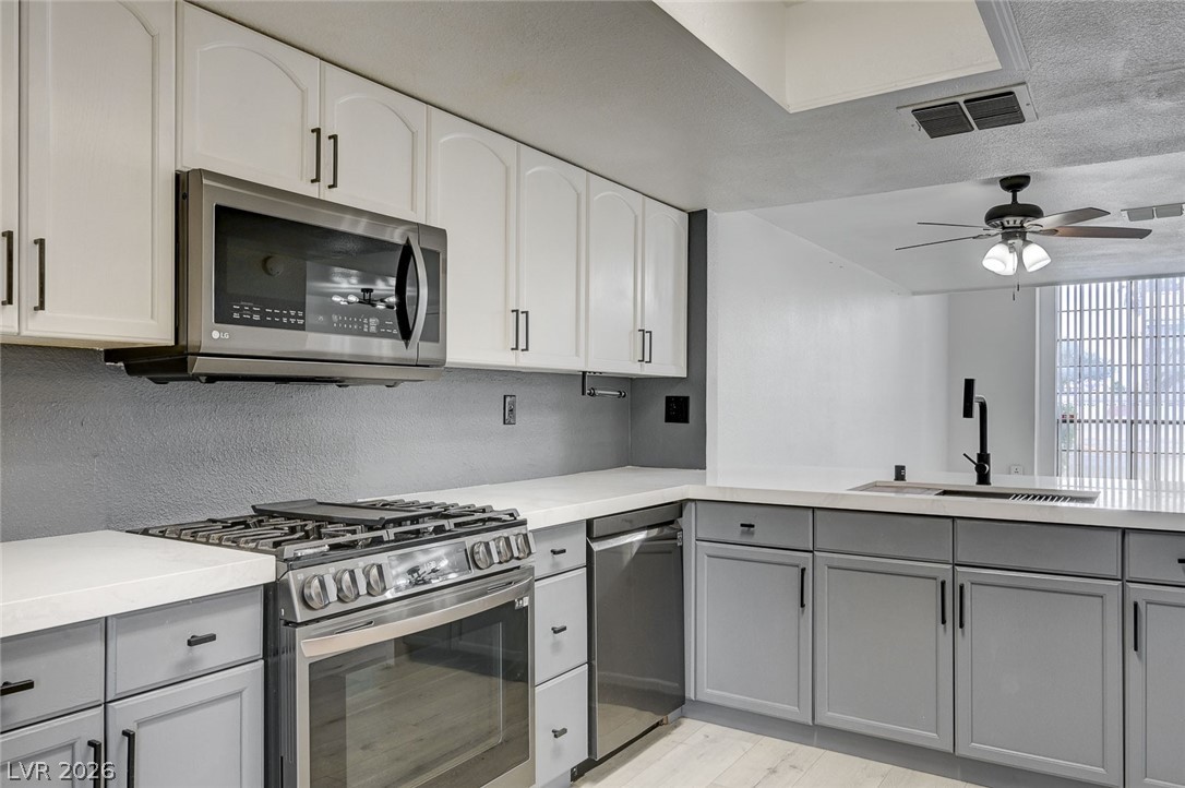 6542 Ironbark Lane Las Vegas NV 89107