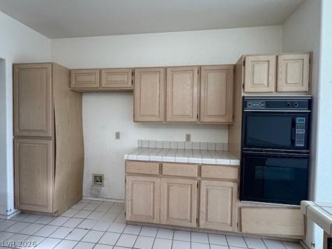 8921 Diamond Falls Drive Las Vegas NV 89117