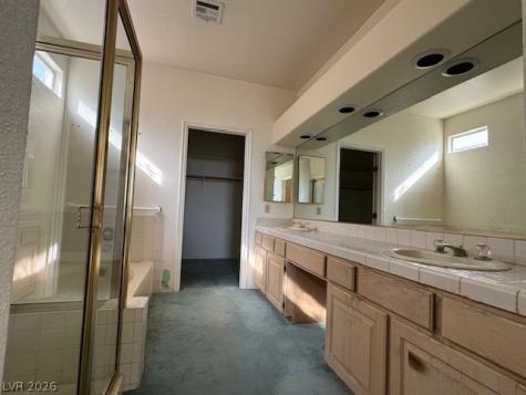 8921 Diamond Falls Drive Las Vegas NV 89117