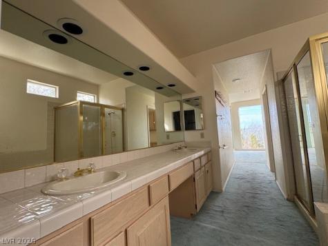 8921 Diamond Falls Drive Las Vegas NV 89117
