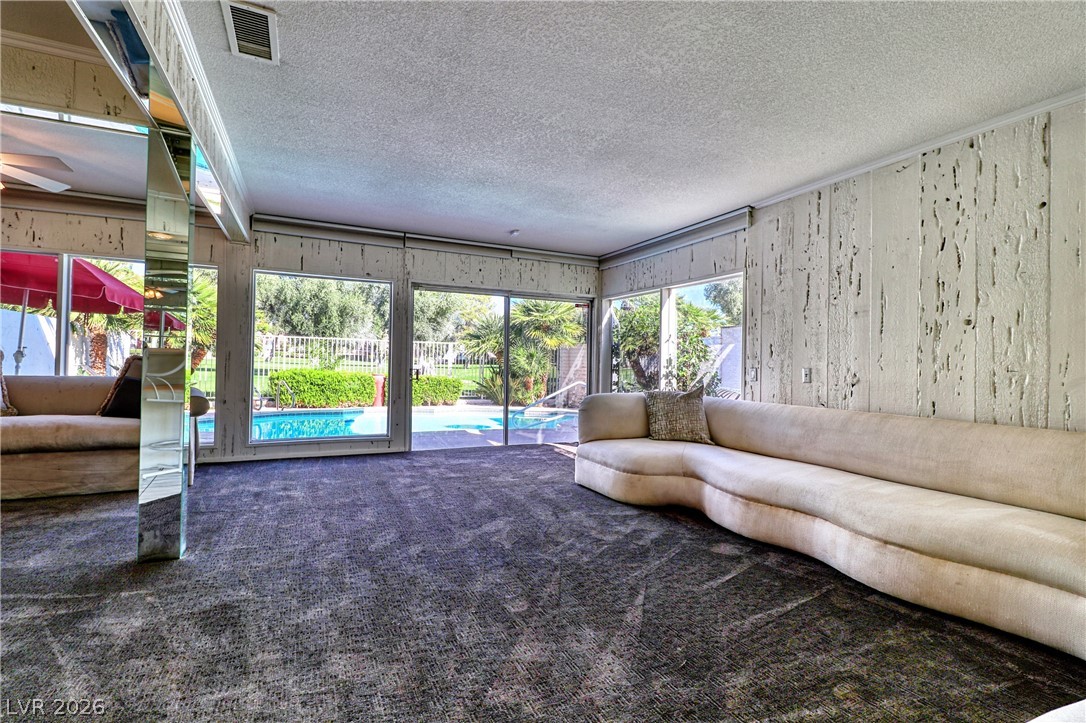 940 Vegas Valley Drive Las Vegas NV 89109