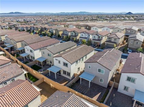 10662 Enridge Avenue Las Vegas NV 89166