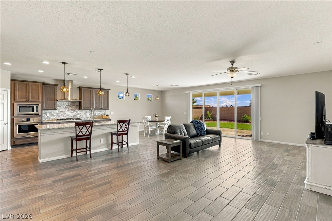 5678 Mystical Knight Court Las Vegas NV 89149