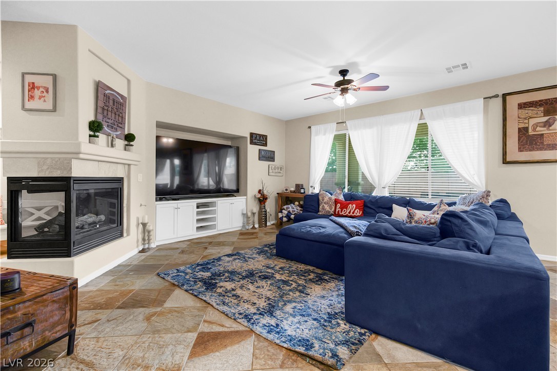 3921 Ravens Court North Las Vegas NV 89032