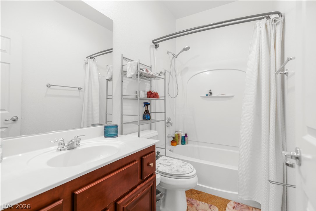 3921 Ravens Court North Las Vegas NV 89032
