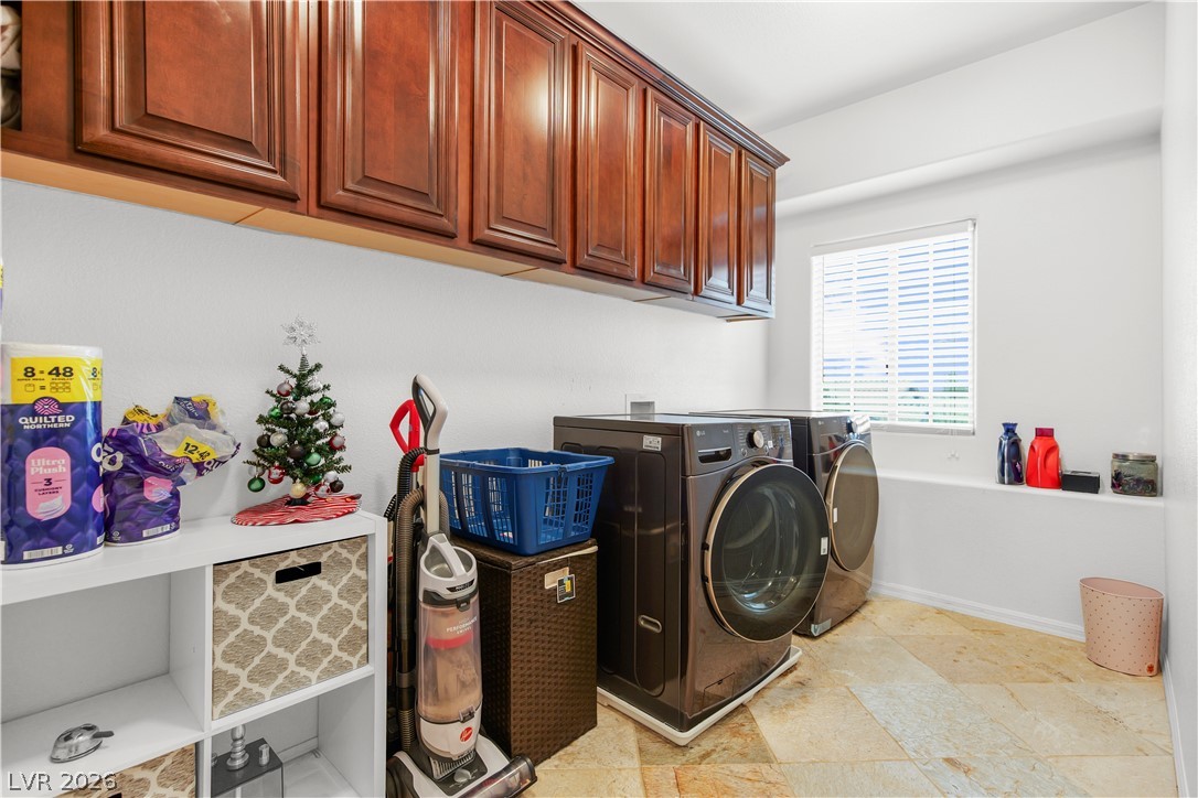 3921 Ravens Court North Las Vegas NV 89032