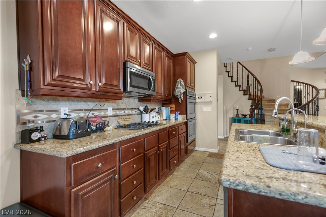 3921 Ravens Court North Las Vegas NV 89032