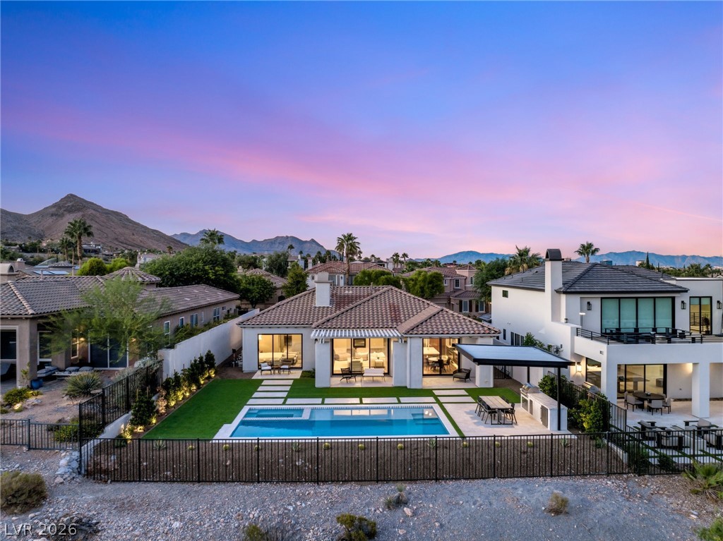 11533 Glowing Sunset Lane Las Vegas NV 89135