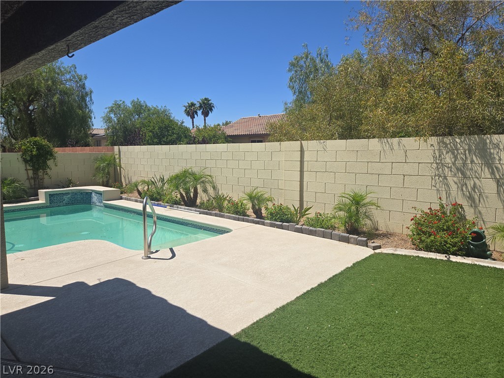 2246 Alanhurst Drive Henderson NV 89052