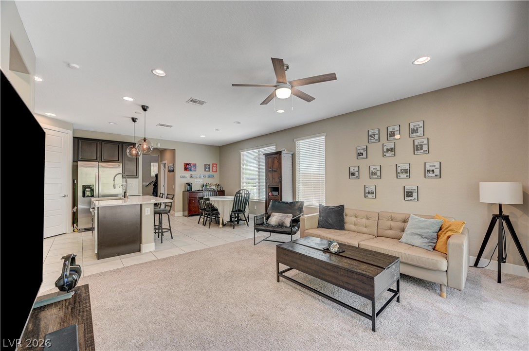 8131 Skye Chalet Street Las Vegas NV 89166