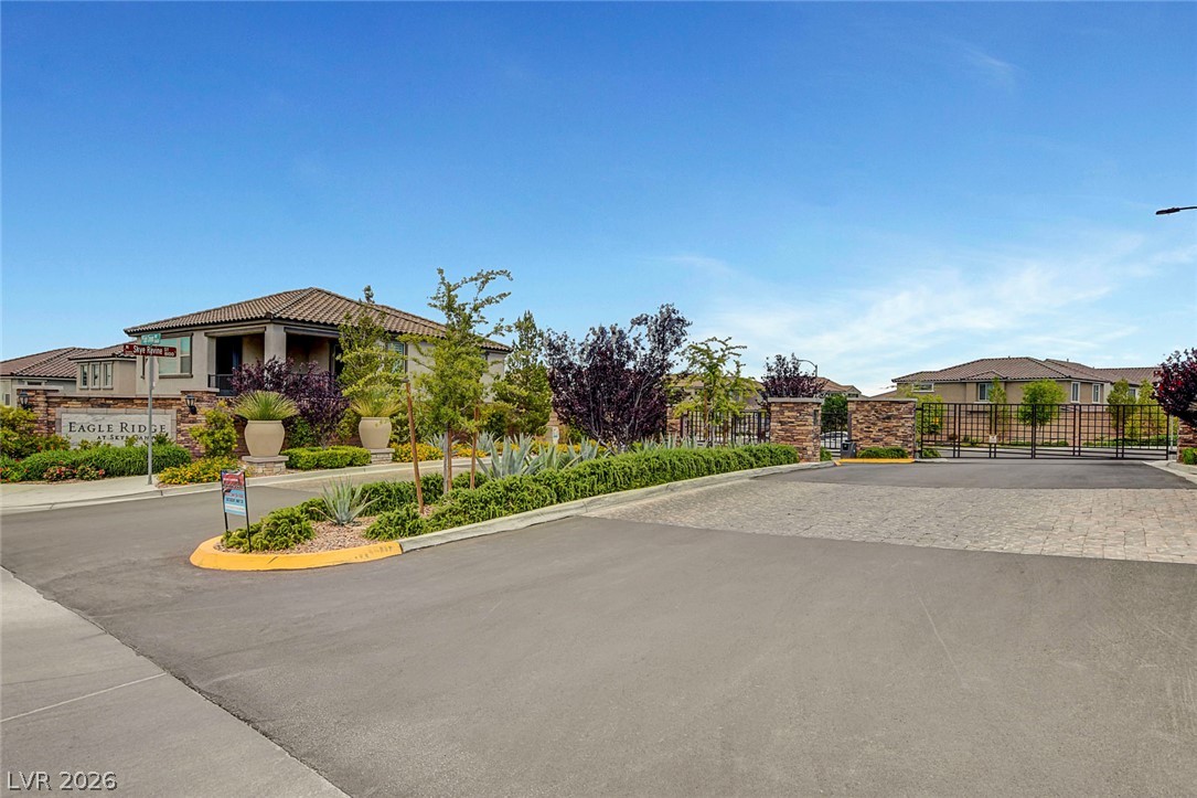 8131 Skye Chalet Street Las Vegas NV 89166
