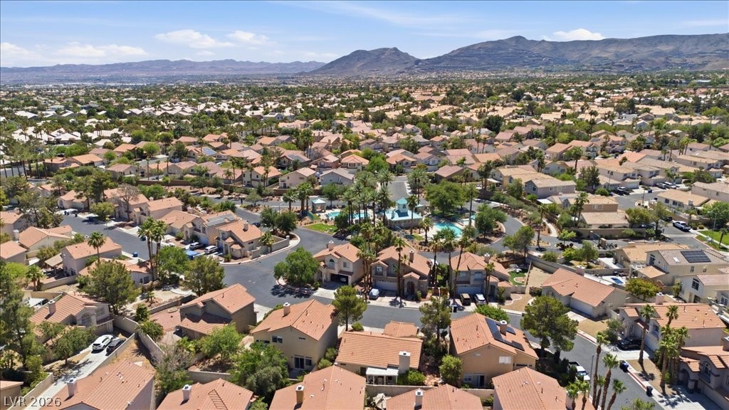 73 Magical Mystery Lane Henderson NV 89074