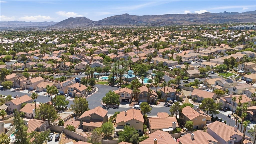 73 Magical Mystery Lane Henderson NV 89074