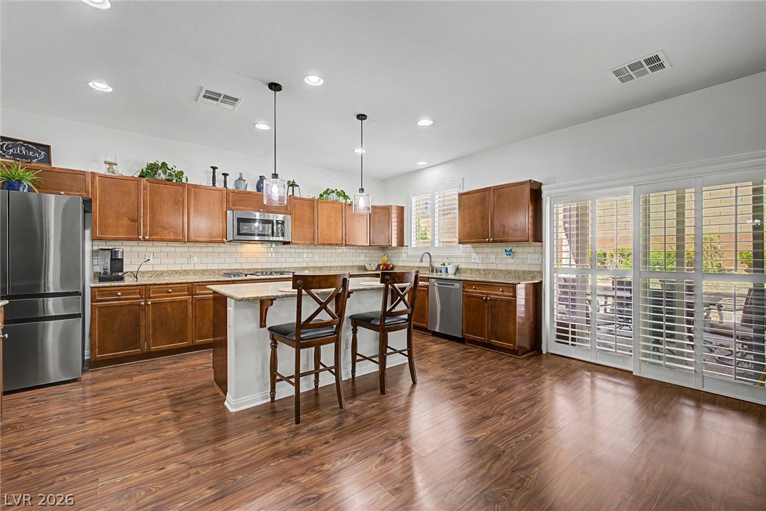 8221 Redbud Vine Street North Las Vegas NV 89085