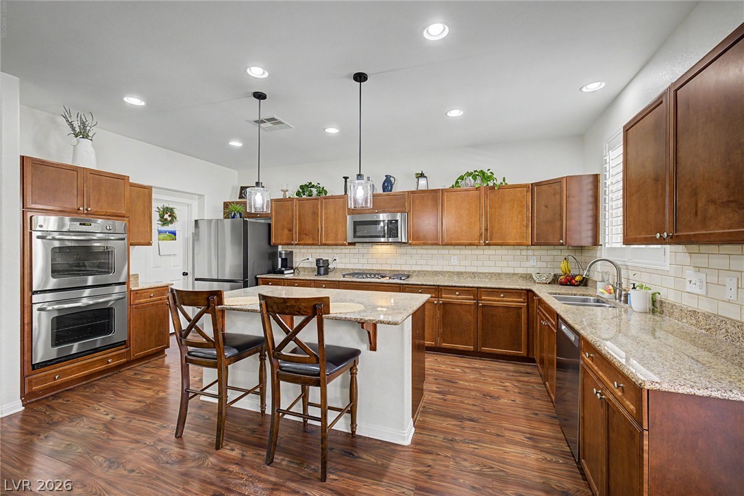 8221 Redbud Vine Street North Las Vegas NV 89085