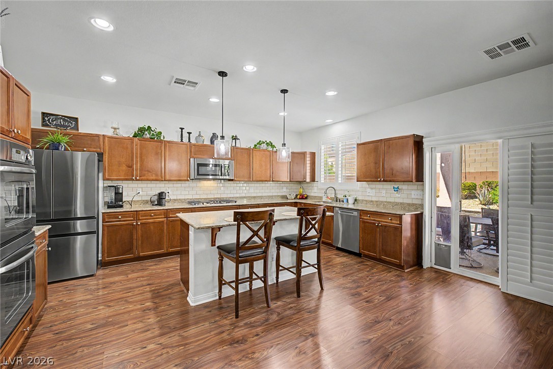 8221 Redbud Vine Street North Las Vegas NV 89085