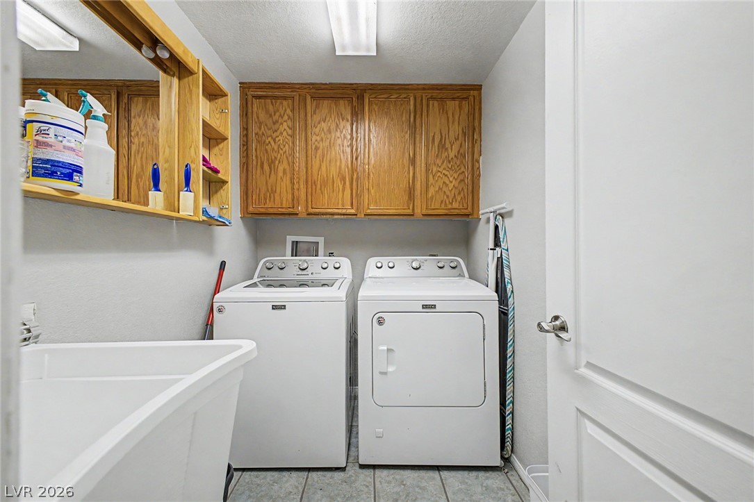 1452 Red Apple Court Las Vegas NV 89142
