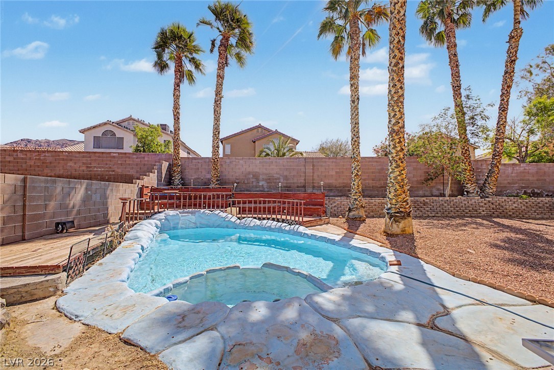 1452 Red Apple Court Las Vegas NV 89142