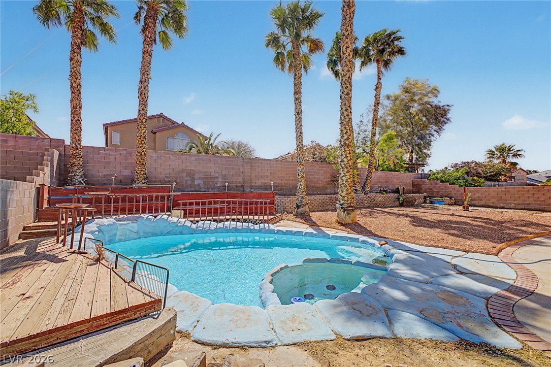 1452 Red Apple Court Las Vegas NV 89142