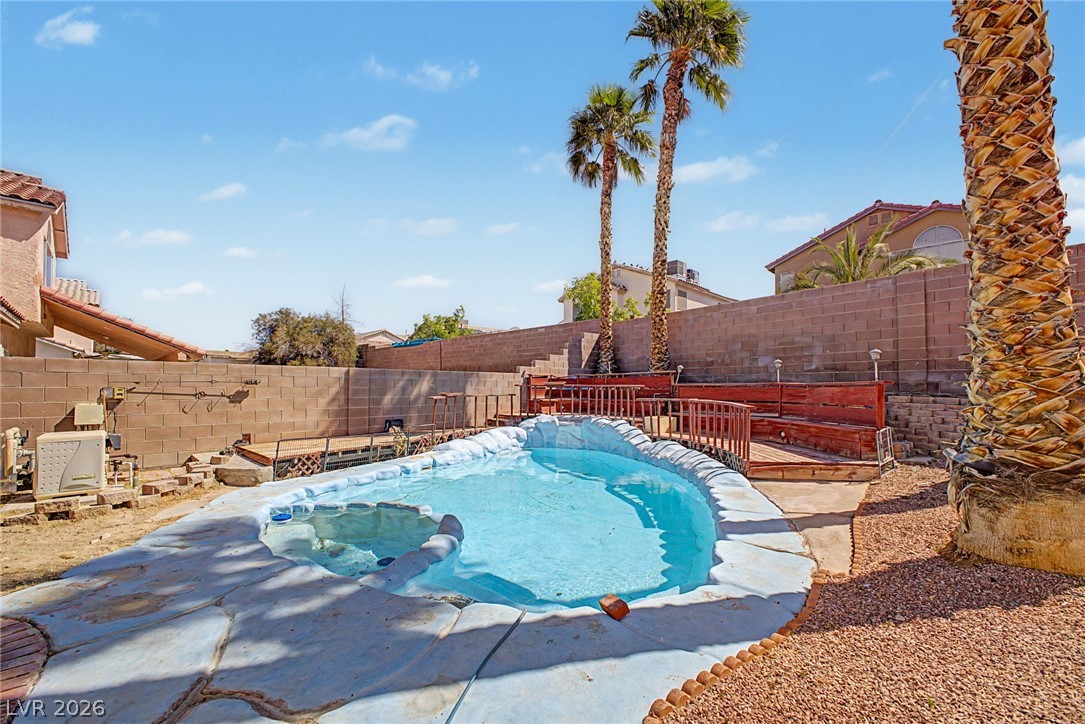 1452 Red Apple Court Las Vegas NV 89142