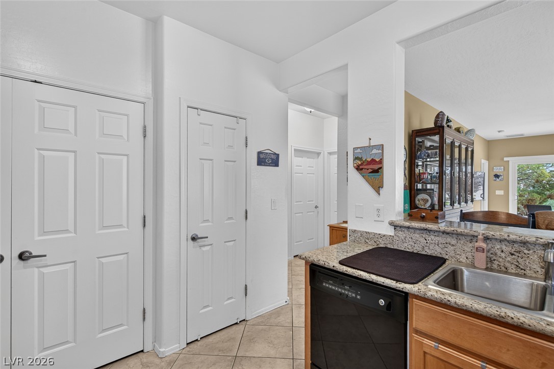 7820 Pine Warbler Way North Las Vegas NV 89084