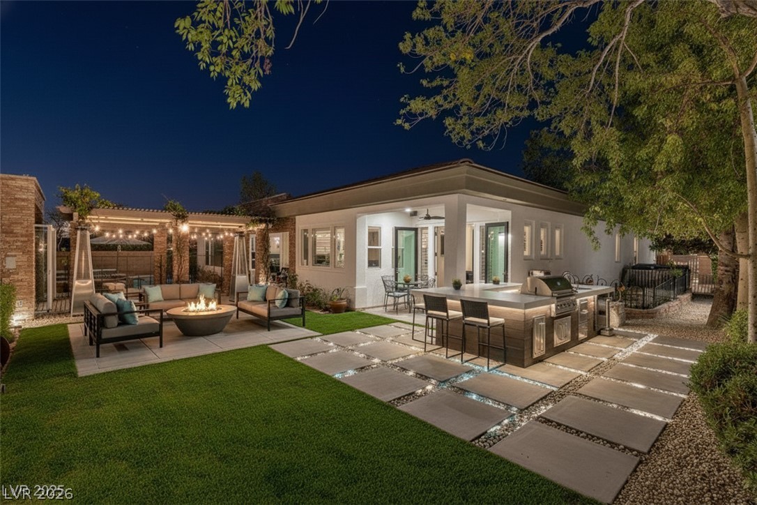 48 Panorama Crest Avenue Las Vegas NV 89135