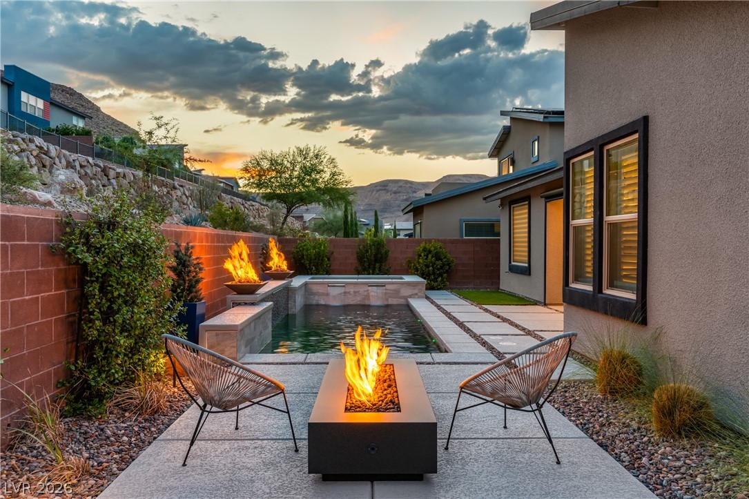 9707 Starlight Ridge Avenue Las Vegas NV 89148