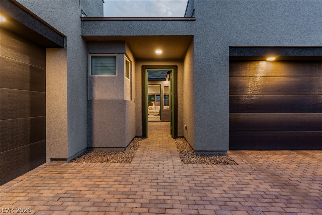 9707 Starlight Ridge Avenue Las Vegas NV 89148