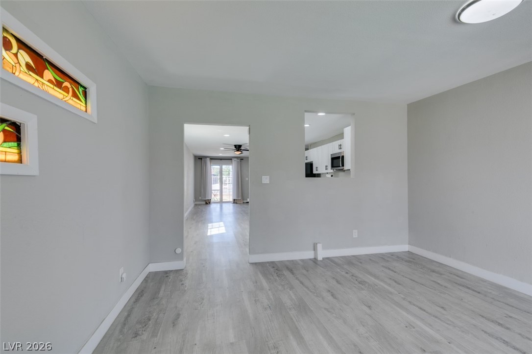 5944 Willard Street Las Vegas NV 89122