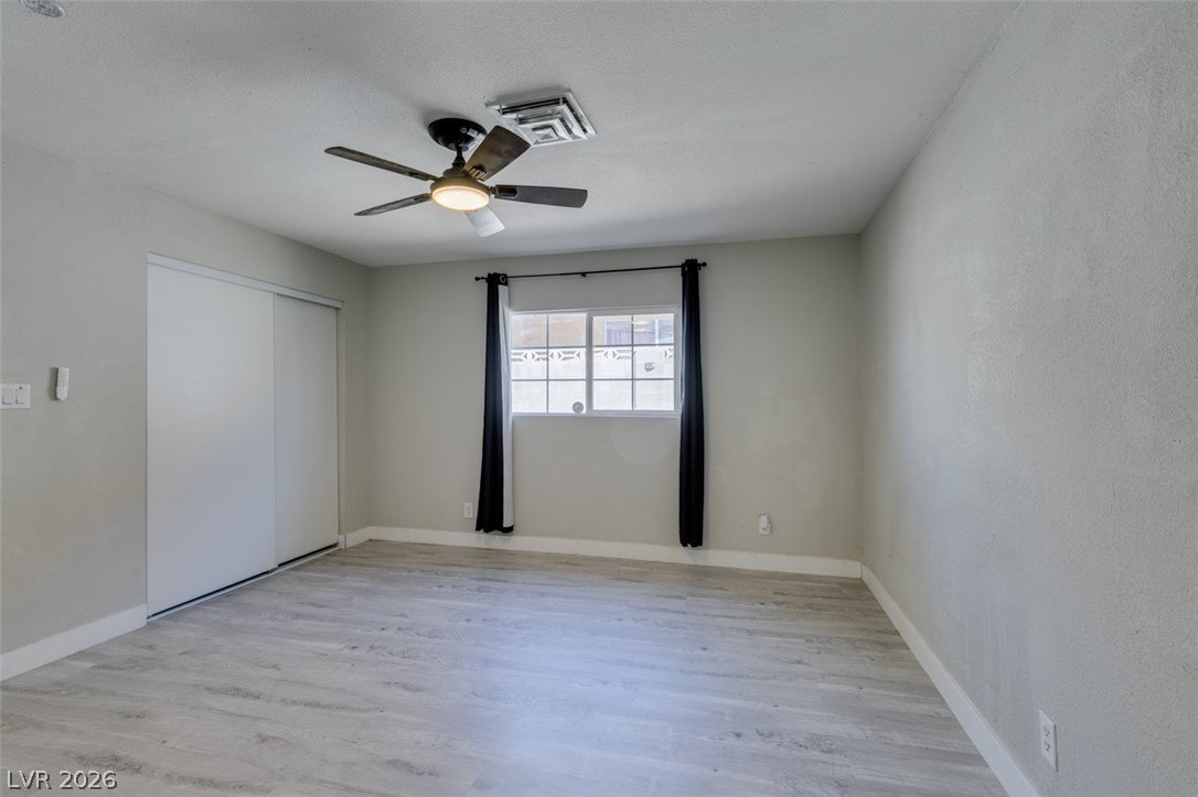 5944 Willard Street Las Vegas NV 89122