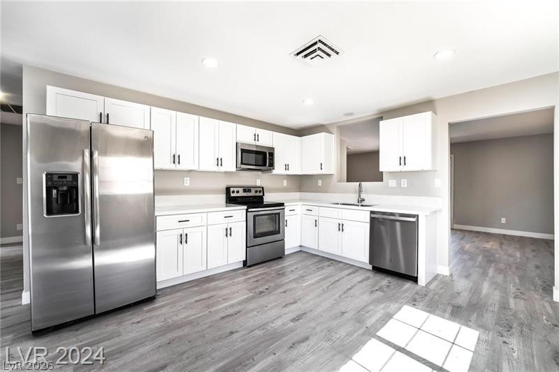 5944 Willard Street Las Vegas NV 89122