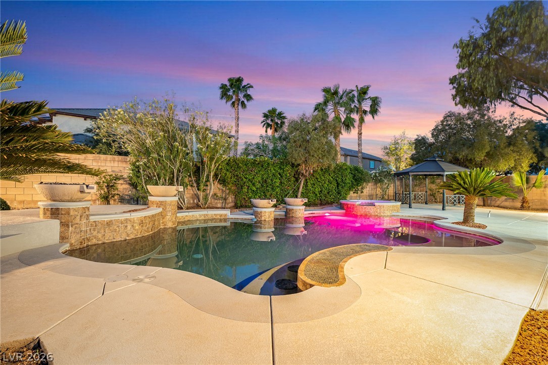 379 Autumn Hue Avenue Las Vegas NV 89123