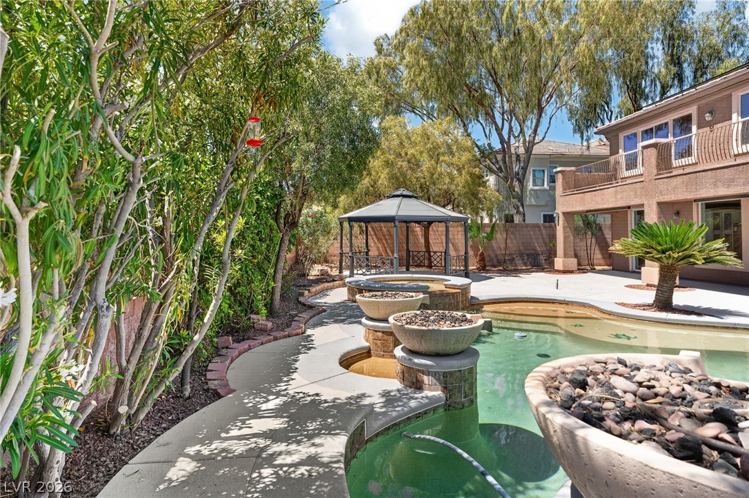 379 Autumn Hue Avenue Las Vegas NV 89123