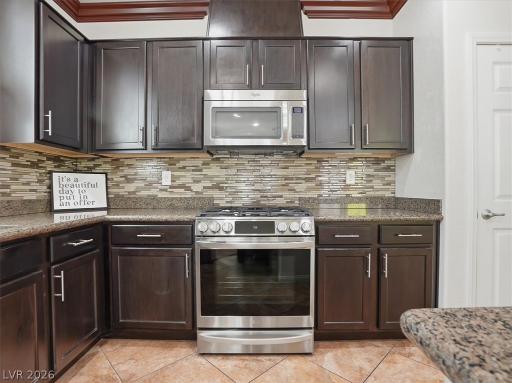 653 Viale Machiavelli Lane Henderson NV 89011