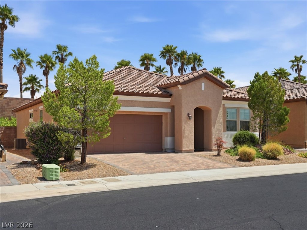 653 Viale Machiavelli Lane Henderson NV 89011