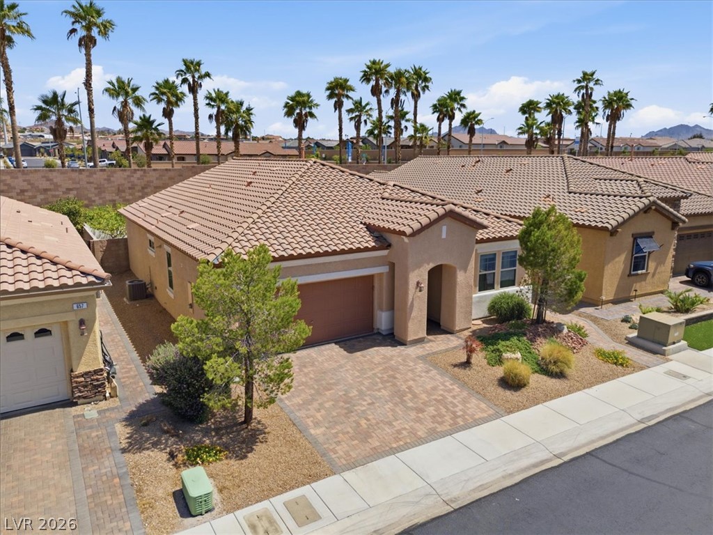 653 Viale Machiavelli Lane Henderson NV 89011