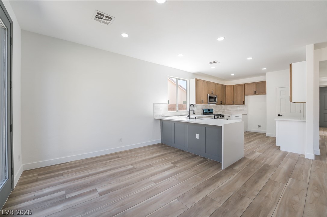 3812 Champagne Wood Drive North Las Vegas NV 89031