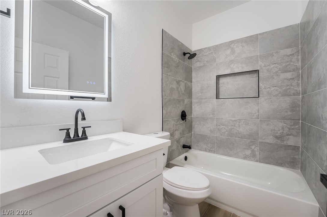 3812 Champagne Wood Drive North Las Vegas NV 89031