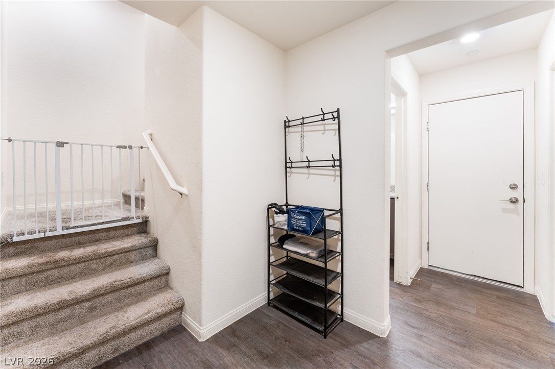 6953 Midnight Bronze Street North Las Vegas NV 89086