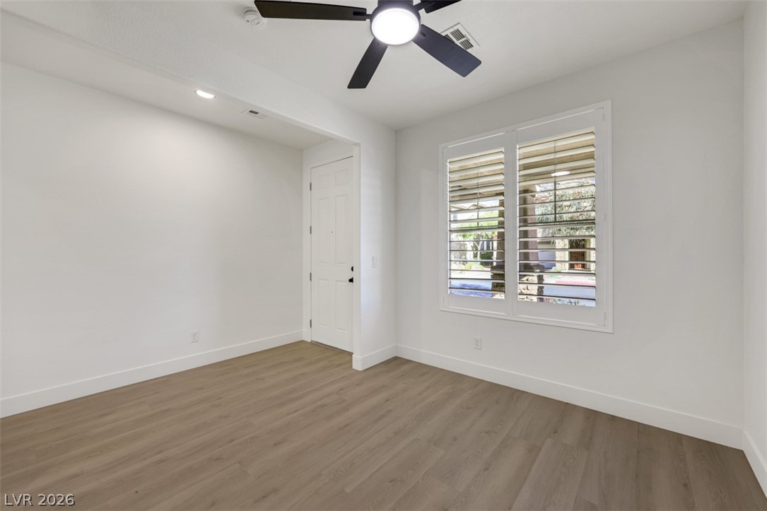 7035 Thistle Ridge Street Las Vegas NV 89166