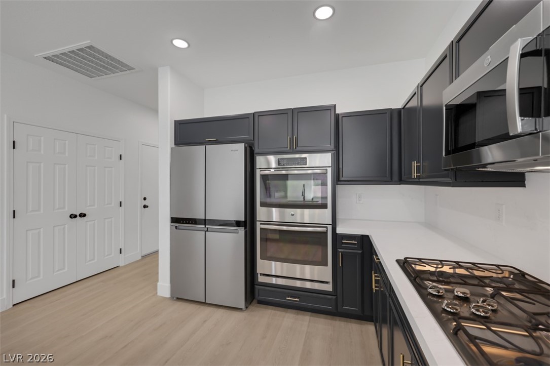 7035 Thistle Ridge Street Las Vegas NV 89166