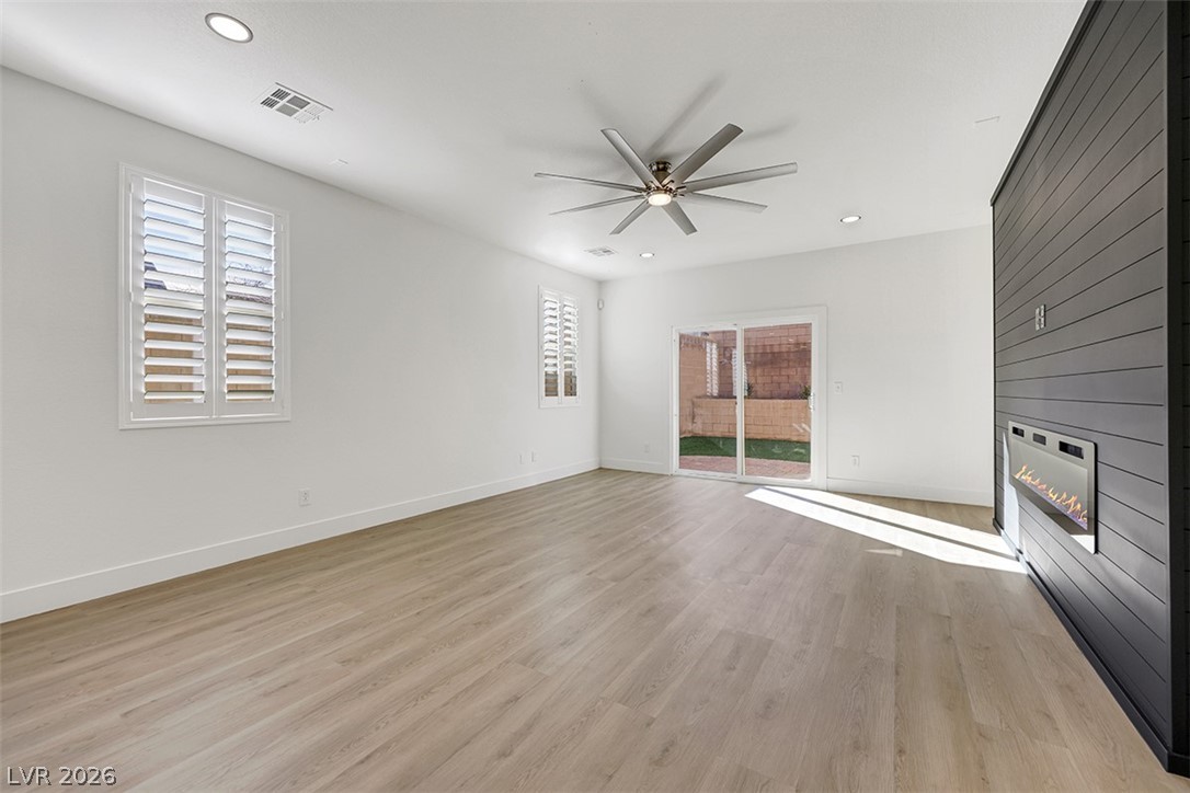7035 Thistle Ridge Street Las Vegas NV 89166