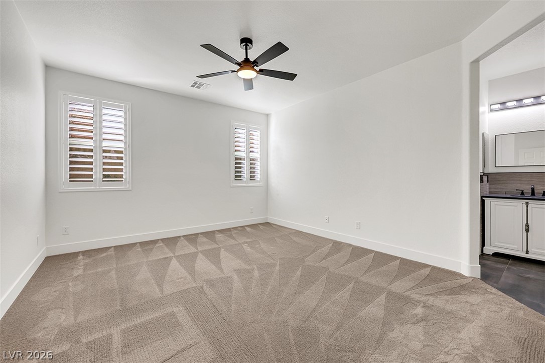 7035 Thistle Ridge Street Las Vegas NV 89166